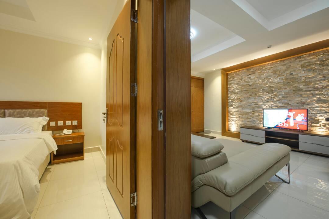 Lexor Apartments Кигали Екстериор снимка