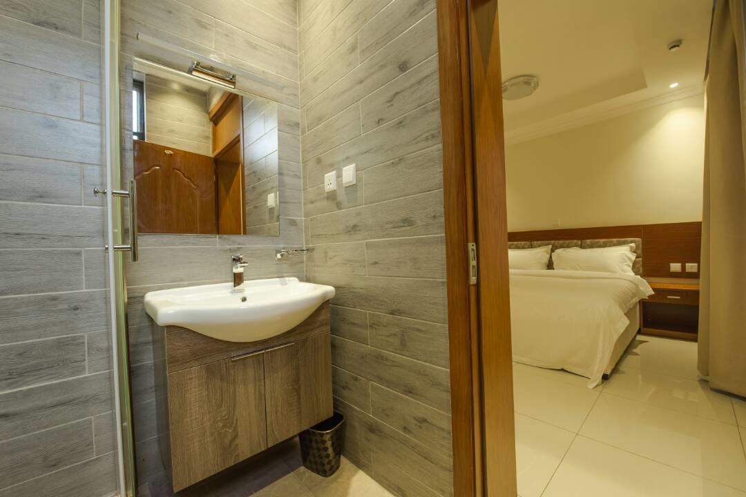 Lexor Apartments Кигали Екстериор снимка
